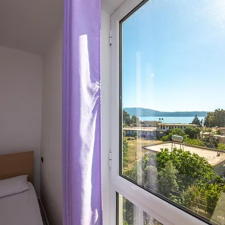 Hotel Kompleksi Dea Vlorë