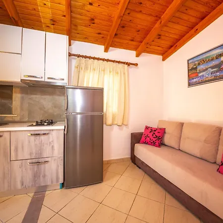 Kompleksi Dea Vlorë