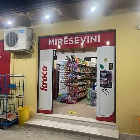 Отель Kompleksi Dea