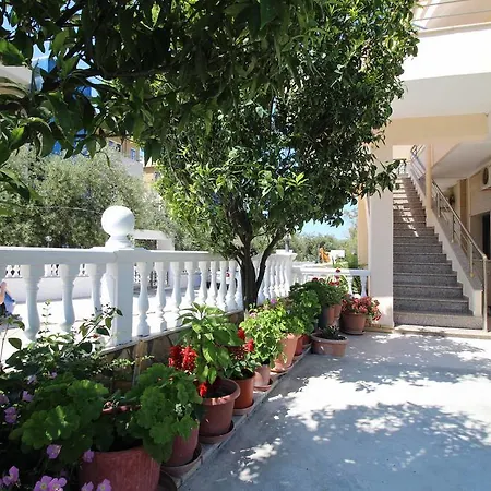 Kompleksi Dea 4* Vlorë