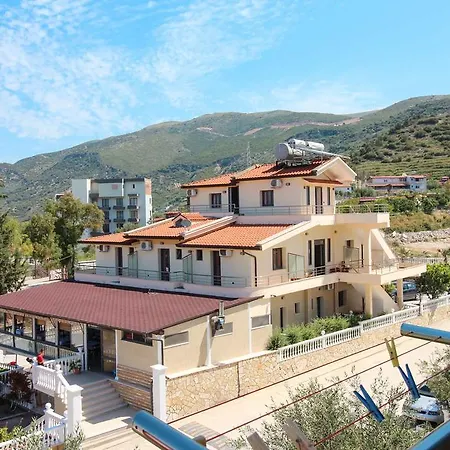 Kompleksi Dea 4* Vlorë
