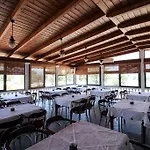 Kompleksi Dea 3* Vlorë