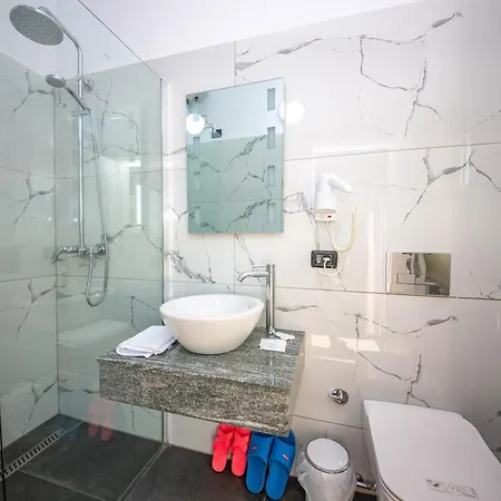 Kompleksi Dea Holiday park Vlore