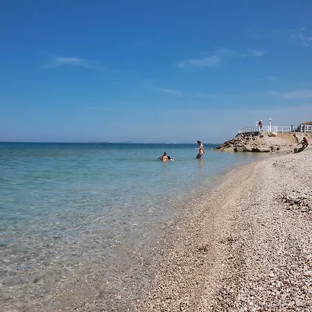 Kompleksi Dea 3*