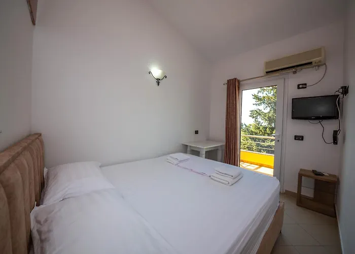 酒店 Kompleksi Dea Vlorë